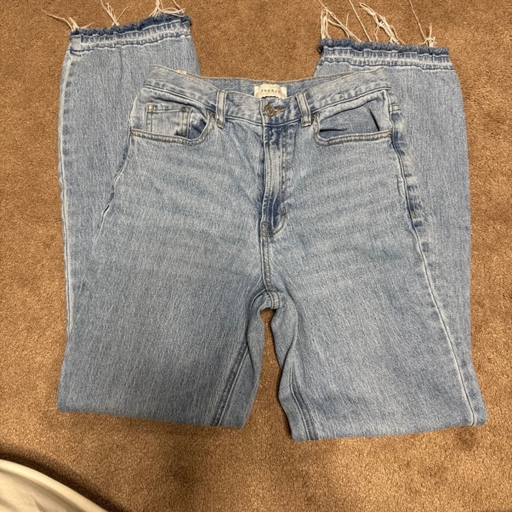 Women's Light Blue Jeans